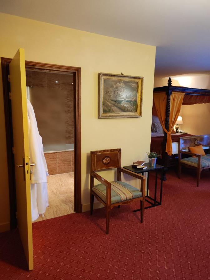 Hostellerie Les Hauts De Sainte Maure Kültér fotó