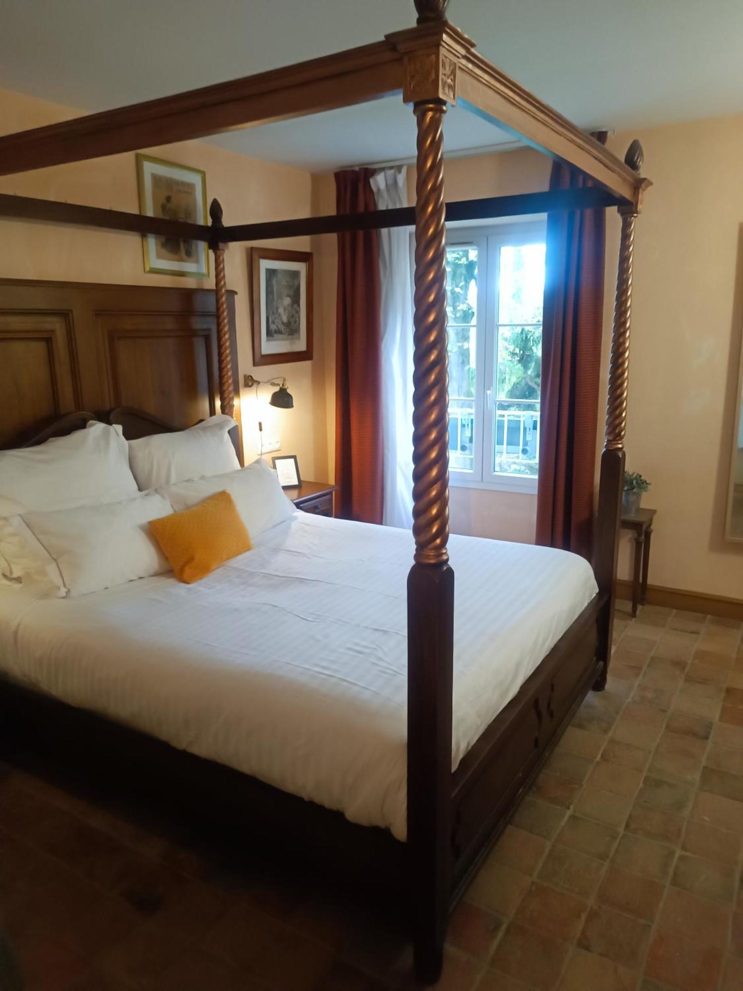 Hostellerie Les Hauts De Sainte Maure Kültér fotó